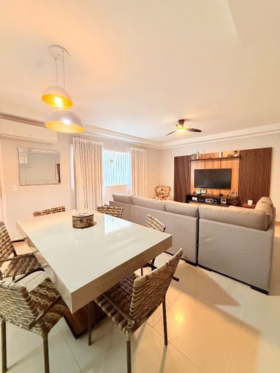 Casa, 4 quartos, 213 m² - Foto 3