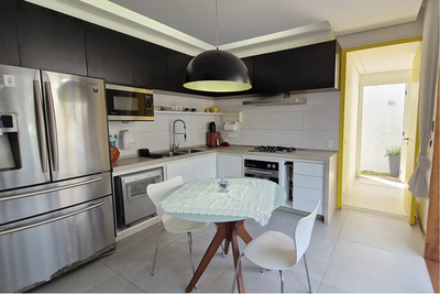 Casa, 3 quartos, 315 m² - Foto 2