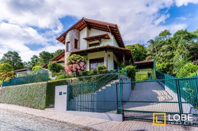 Casa, 4 quartos, 307 m² - Foto 1