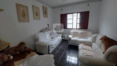 Casa, 4 quartos, 323 m² - Foto 1