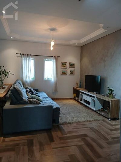 Casa, 3 quartos, 223 m² - Foto 1
