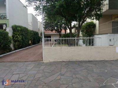 Casa, 2 quartos, 435 m² - Foto 1