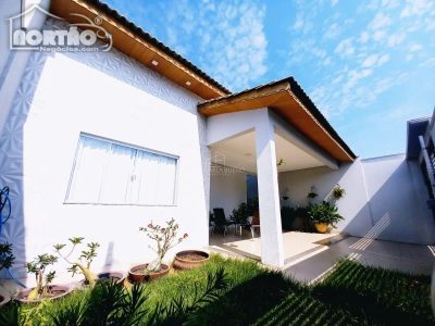 Casa, 3 quartos, 195 m² - Foto 2