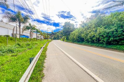 Loteamento e Condomínio, 700 m² - Foto 4