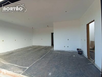 Casa, 4 quartos, 136 m² - Foto 4