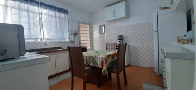 Casa, 4 quartos, 198 m² - Foto 2
