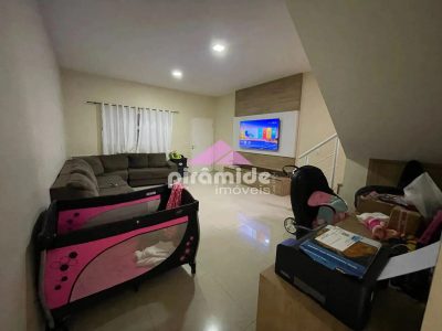 Casa, 2 quartos, 161 m² - Foto 1