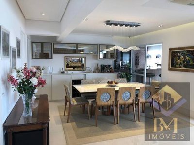 Apartamento, 3 quartos, 195 m² - Foto 1