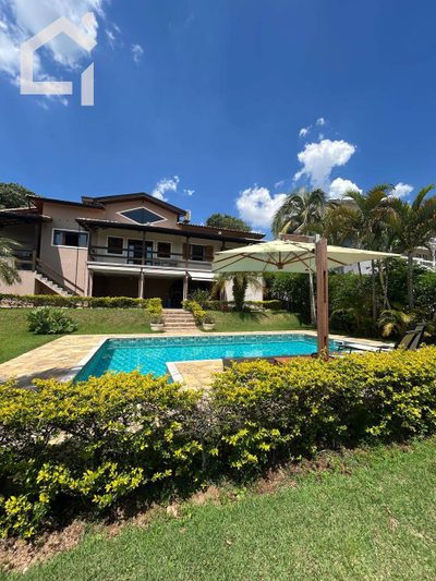 Casa, 3 quartos, 279 m² - Foto 1