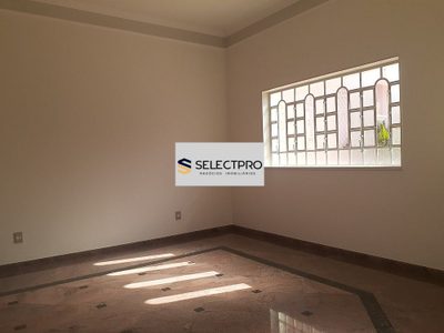 Casa, 5 quartos, 237 m² - Foto 3