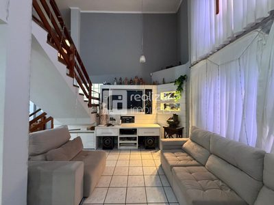 Casa, 5 quartos, 250 m² - Foto 2