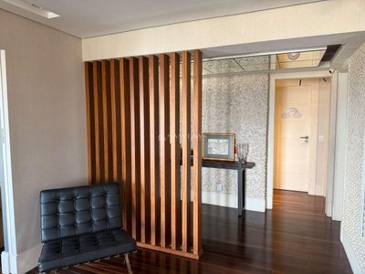 Apartamento, 3 quartos, 252 m² - Foto 2