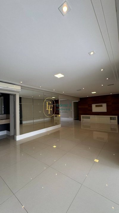 Apartamento, 4 quartos, 242 m² - Foto 4