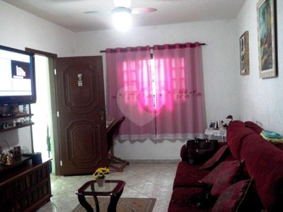 Sobrado, 2 quartos, 198 m² - Foto 1