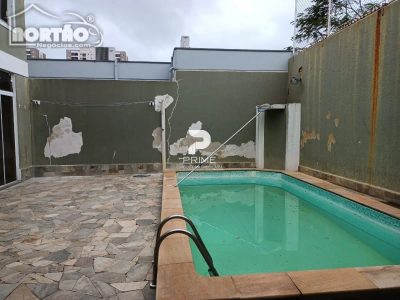 Casa, 7 quartos, 265 m² - Foto 4