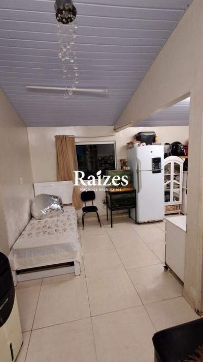 Casa, 3 quartos, 189 m² - Foto 2