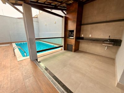 Casa, 4 quartos, 220 m² - Foto 4