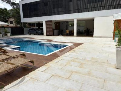 Casa, 4 quartos, 440 m² - Foto 1