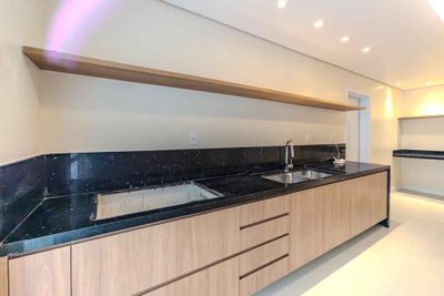 Apartamento, 3 quartos, 223 m² - Foto 1
