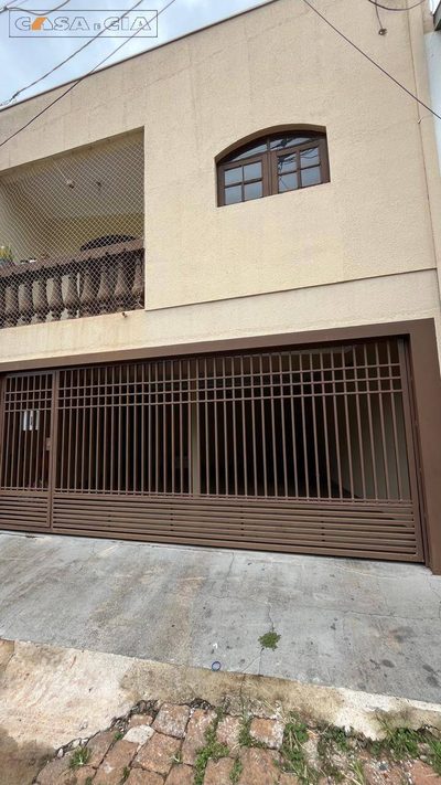 Casa, 3 quartos, 168 m² - Foto 2