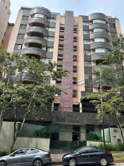 Apartamento, 4 quartos, 140 m² - Foto 2
