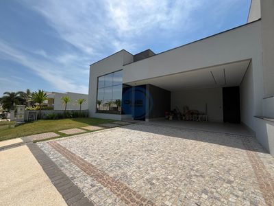 Casa, 3 quartos, 215 m² - Foto 2