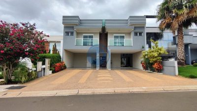 Sobrado, 4 quartos, 300 m² - Foto 1
