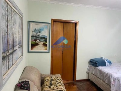 Casa, 3 quartos, 218 m² - Foto 5