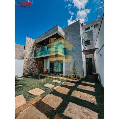 Casa, 3 quartos, 212 m² - Foto 1
