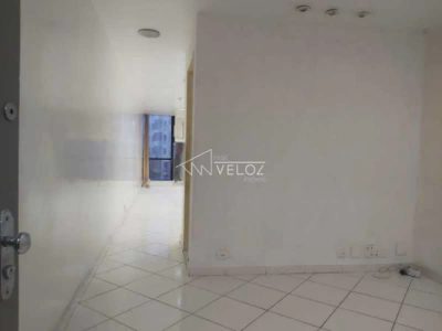 Sala-Conjunto, 32 m² - Foto 1