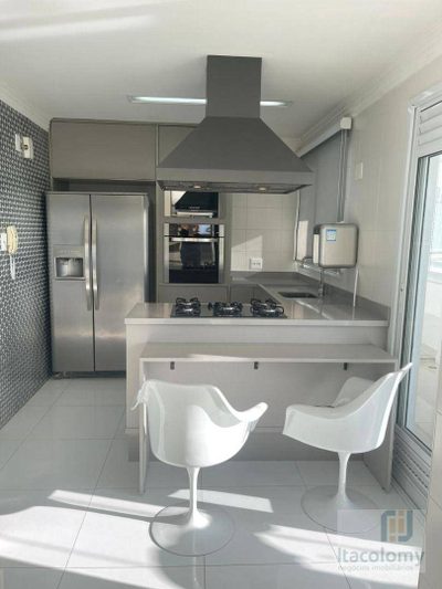 Apartamento, 3 quartos, 196 m² - Foto 2