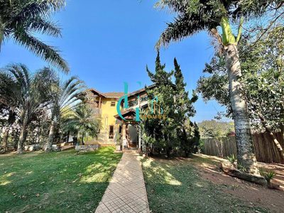 Casa, 4 quartos, 240 m² - Foto 2