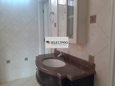 Casa, 5 quartos, 237 m² - Foto 4