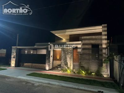Casa, 3 quartos, 196 m² - Foto 3