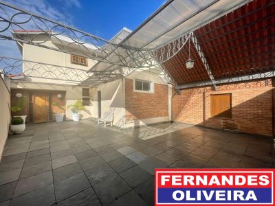 Sobrado, 3 quartos, 296 m² - Foto 2
