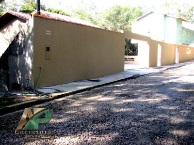 Chácara, 3 quartos, 2700 m² - Foto 1
