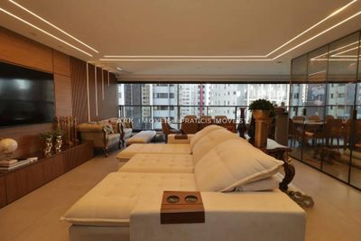 Apartamento, 3 quartos, 147 m² - Foto 1