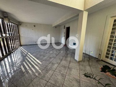 Casa, 3 quartos, 175 m² - Foto 2