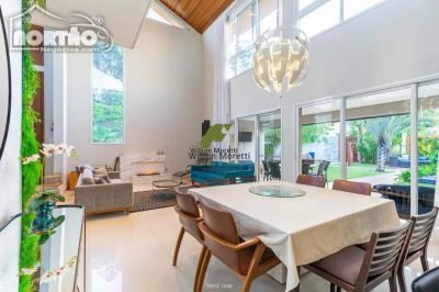 Casa, 5 quartos, 313 m² - Foto 3