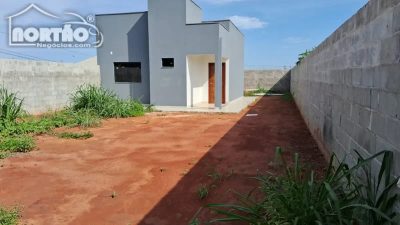 Casa, 3 quartos - Foto 1