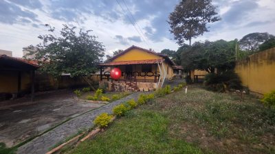 Casa, 5 quartos, 250 m² - Foto 1