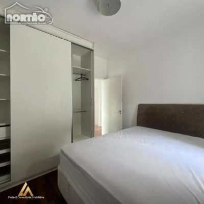 Casa, 4 quartos, 250 m² - Foto 4