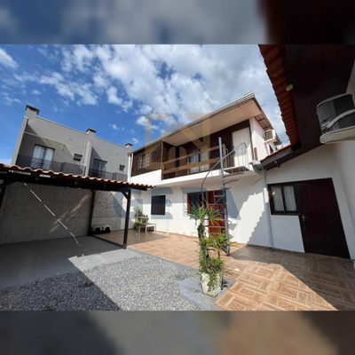 Casa, 3 quartos, 210 m² - Foto 2