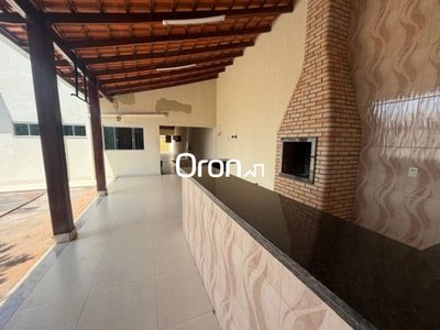 Casa, 3 quartos, 216 m² - Foto 2