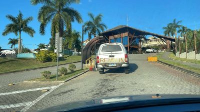 Loteamento e Condomínio, 450 m² - Foto 1