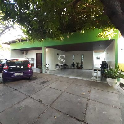 Casa, 5 quartos, 240 m² - Foto 2