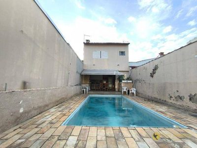 Casa, 3 quartos, 92 m² - Foto 1