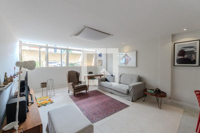 Apartamento, 3 quartos, 140 m² - Foto 1