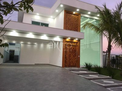 Casa, 5 quartos, 422 m² - Foto 1
