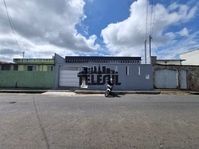 Casa, 3 quartos, 220 m² - Foto 1